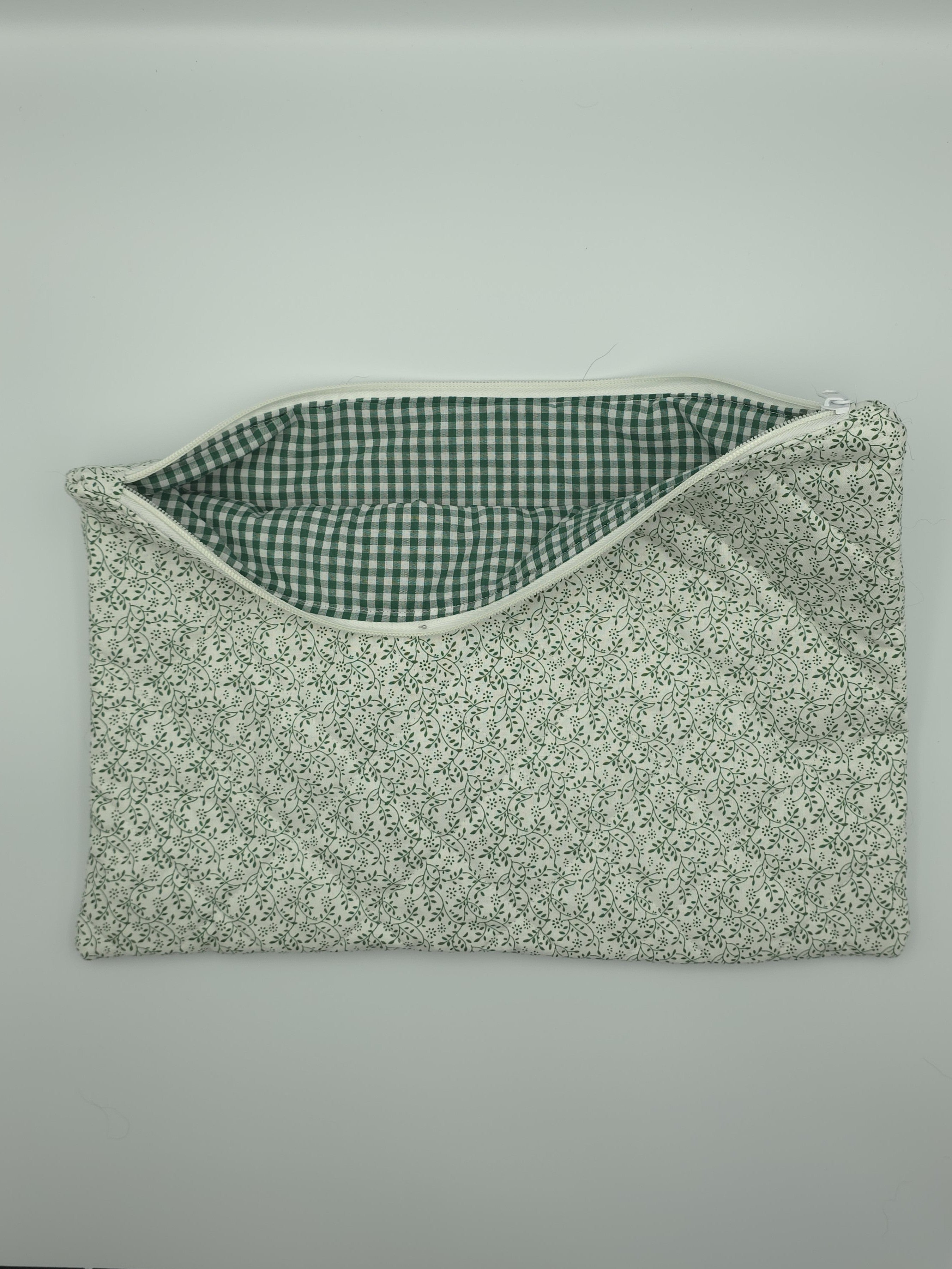 Laptop Sleeve - Shirley