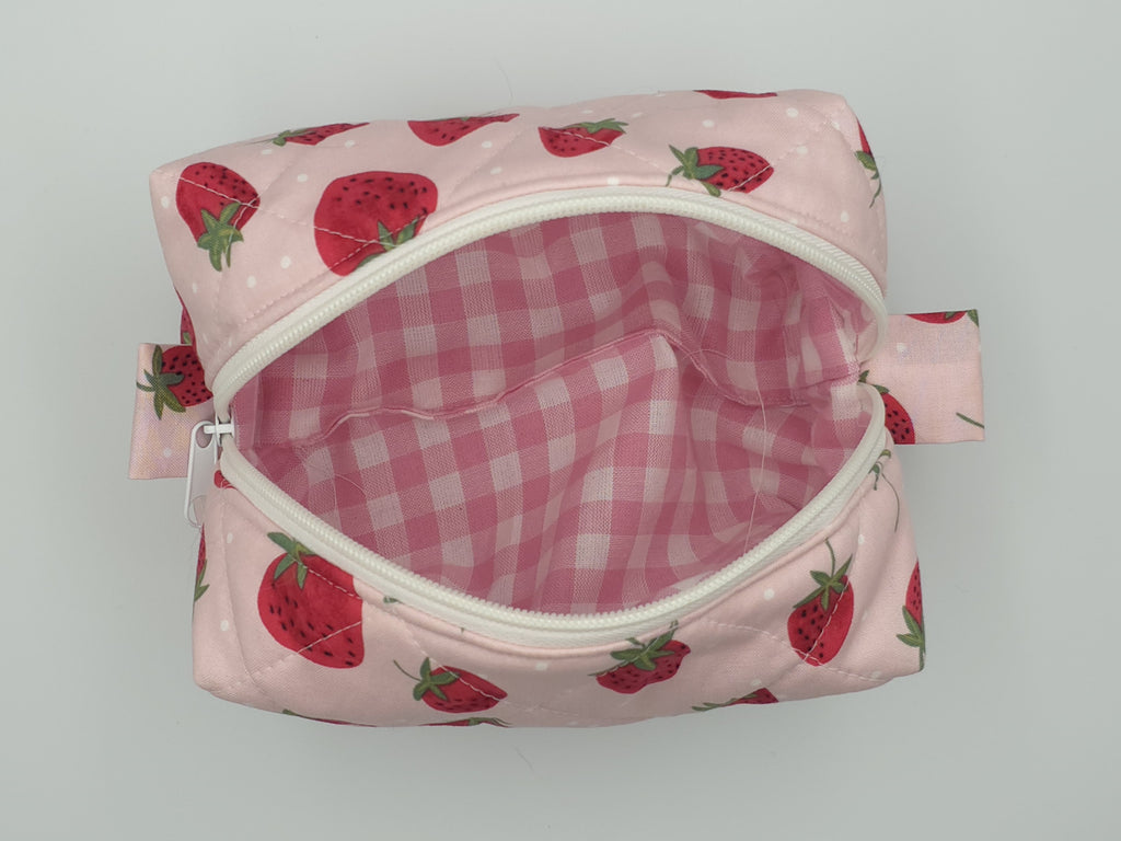 Make Up Bag - Dottie